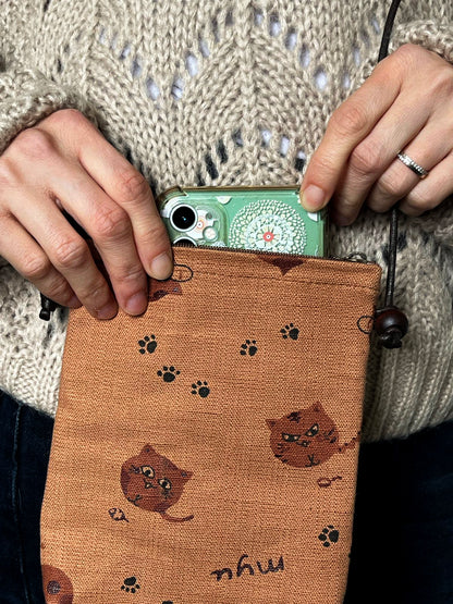 Cat pattern cross bag