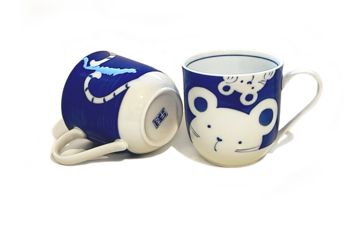 Naughty mouse Pottery Mug 320ml